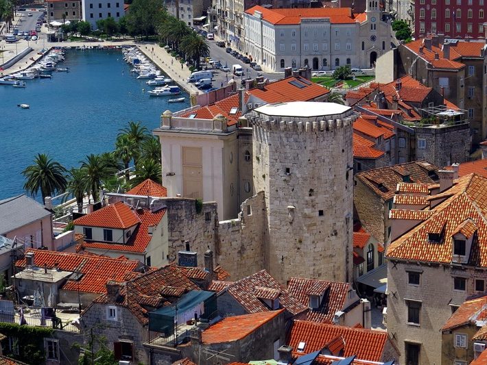 A Venetian tower